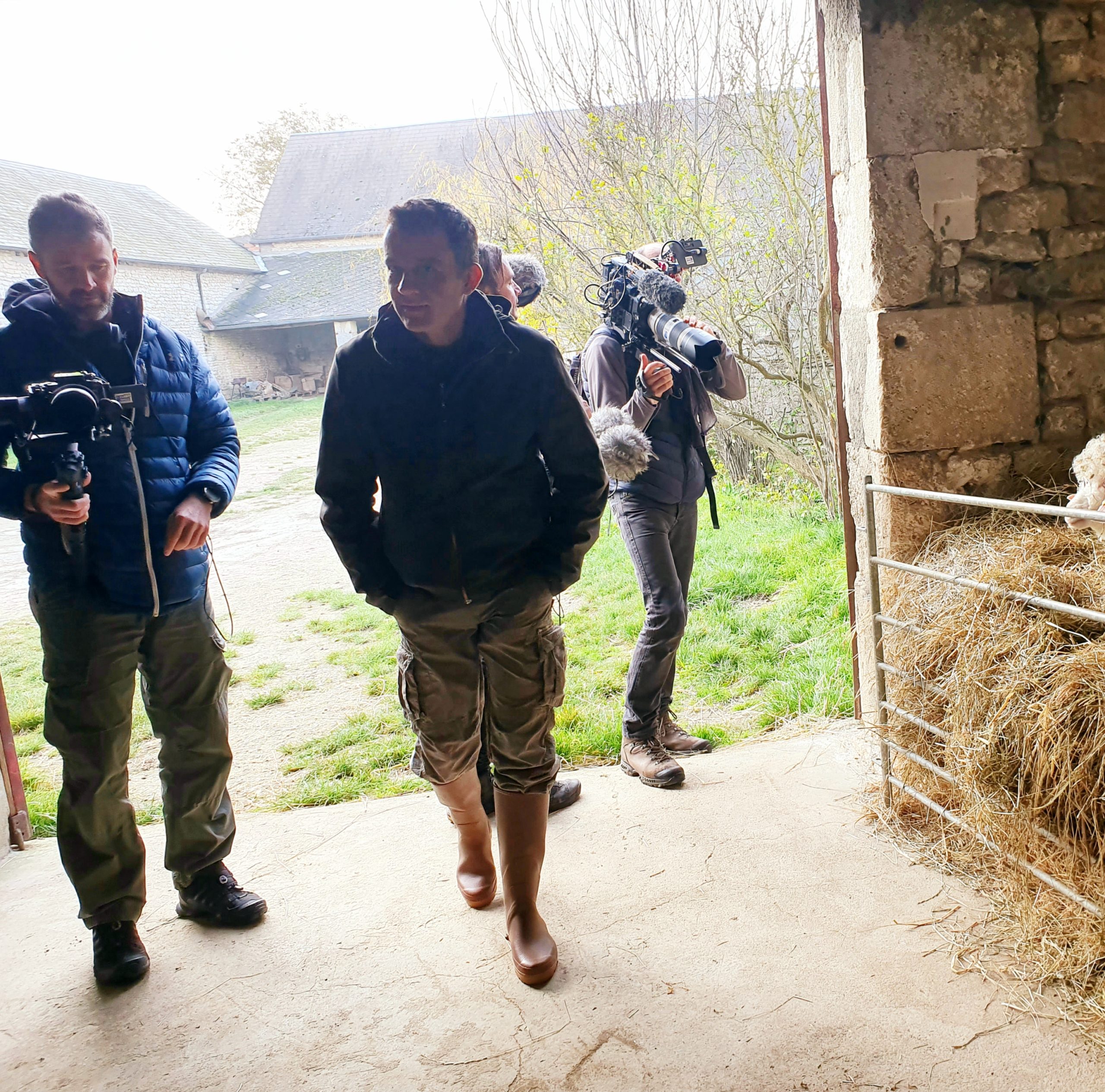 Des fourmis dans les jambes France 3 Cyril Hue